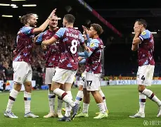 爱游戏体育官网-上海申花热身赛